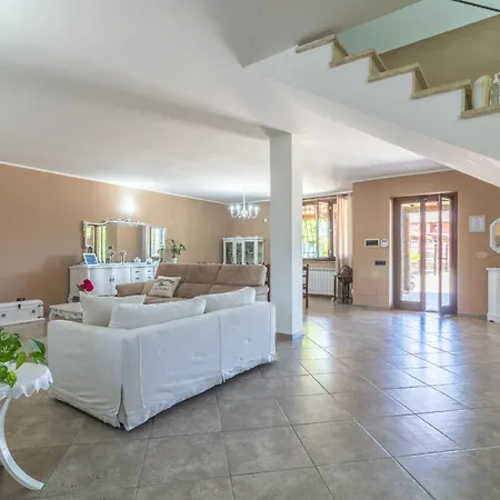 La Casa Di Lola