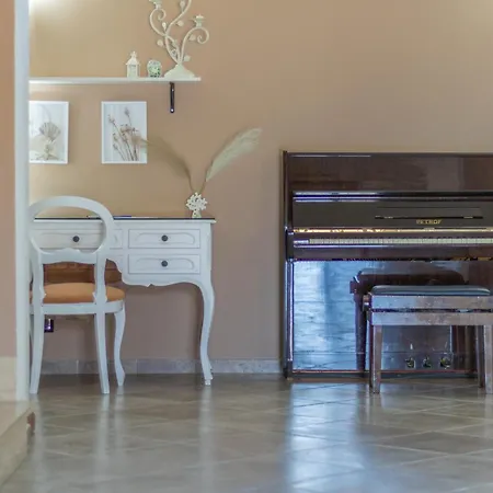 La Casa Di Lola * Monterosi